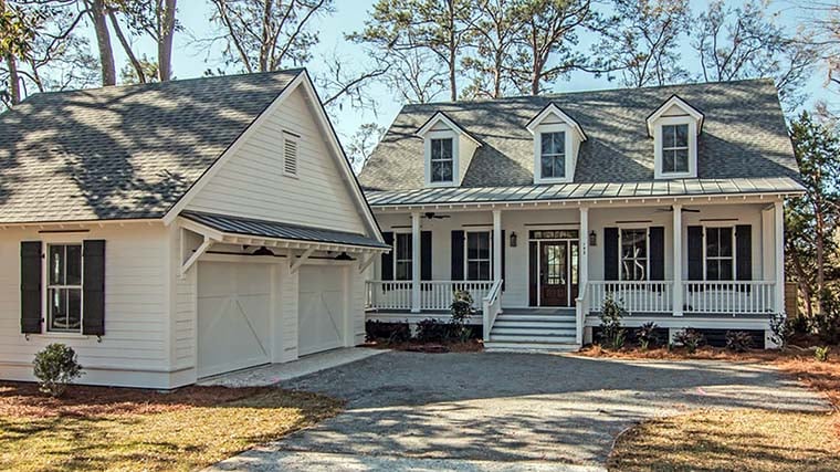 Cape Cod, Country, Southern Plan with 2834 Sq. Ft., 3 Bedrooms, 4 Bathrooms Elevation