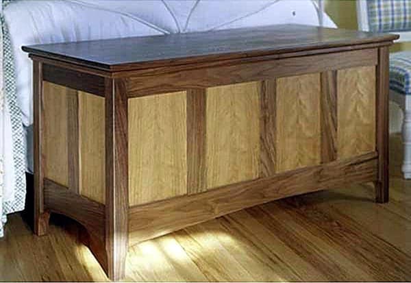Heirloom Hope Chest Woodworking Plan - Product Code DP-00190