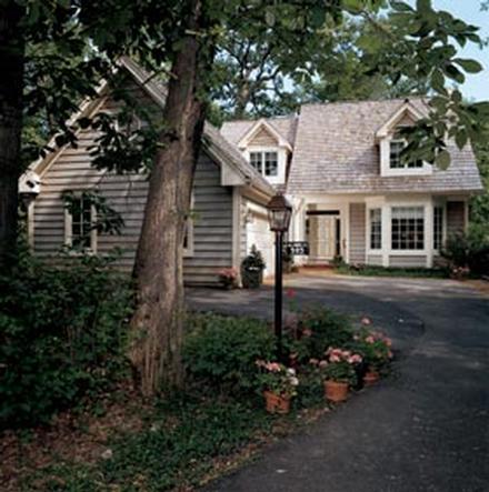 Plan 32025 - 3805 Square Feet