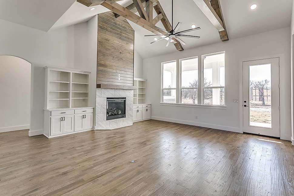 Gallery Picture 8