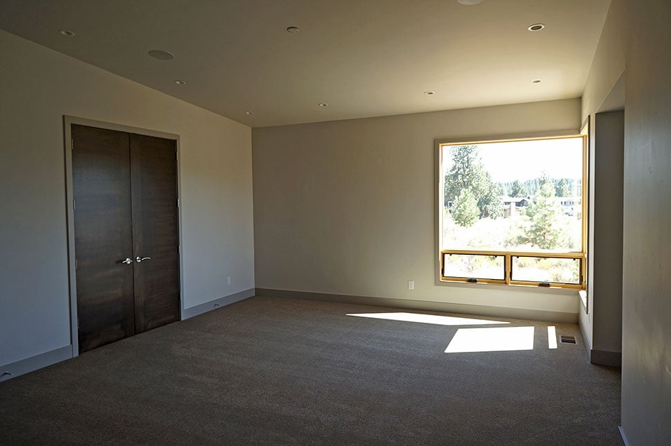 Gallery Picture 22