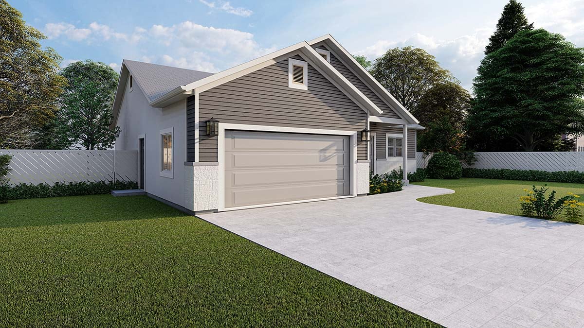 Ranch, Traditional Plan with 2560 Sq. Ft., 5 Bedrooms, 3 Bathrooms, 2 Car Garage Picture 3