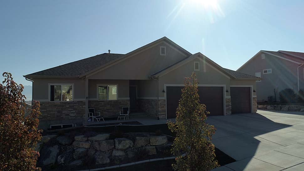 Ranch, Traditional Plan with 2943 Sq. Ft., 5 Bedrooms, 3 Bathrooms, 2 Car Garage Picture 16
