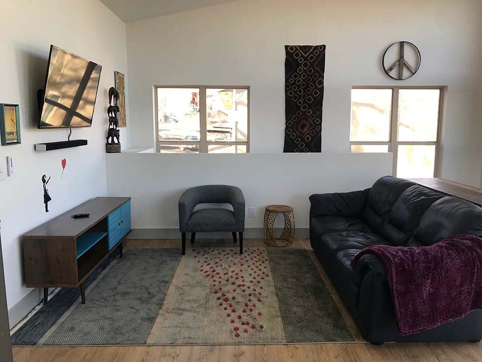 Gallery Picture 10