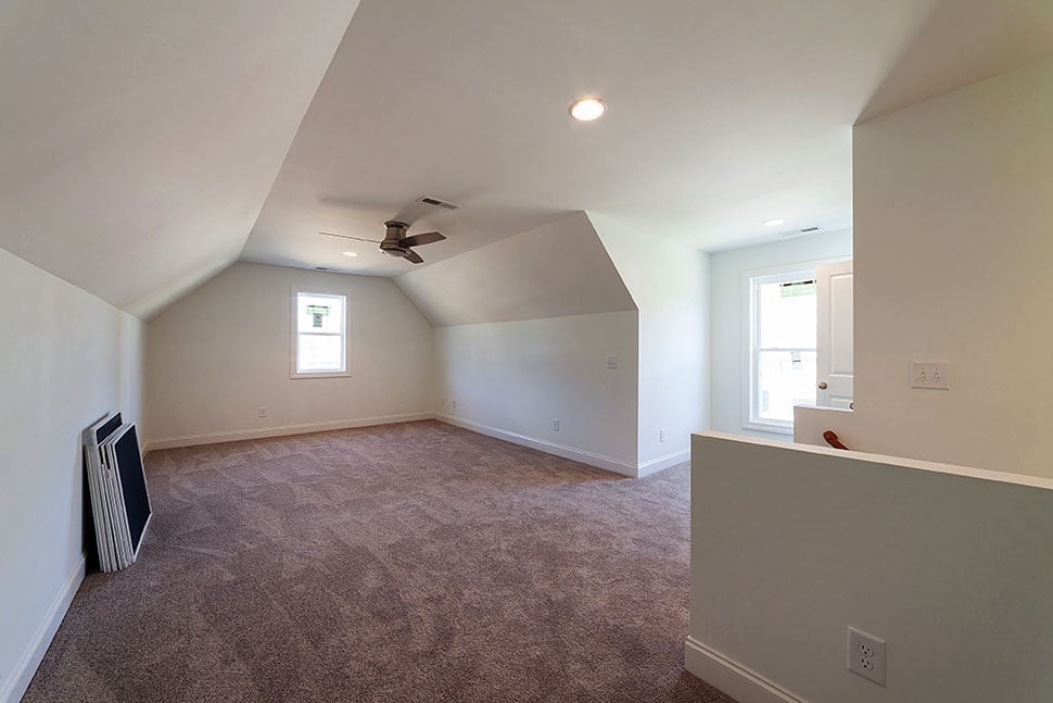Gallery Picture 33