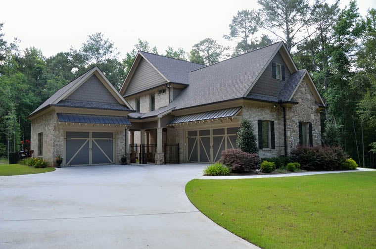 Craftsman, Traditional Plan with 3072 Sq. Ft., 4 Bedrooms, 4 Bathrooms, 3 Car Garage Elevation