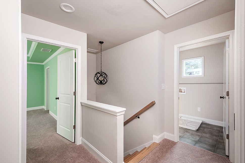 Gallery Picture 19
