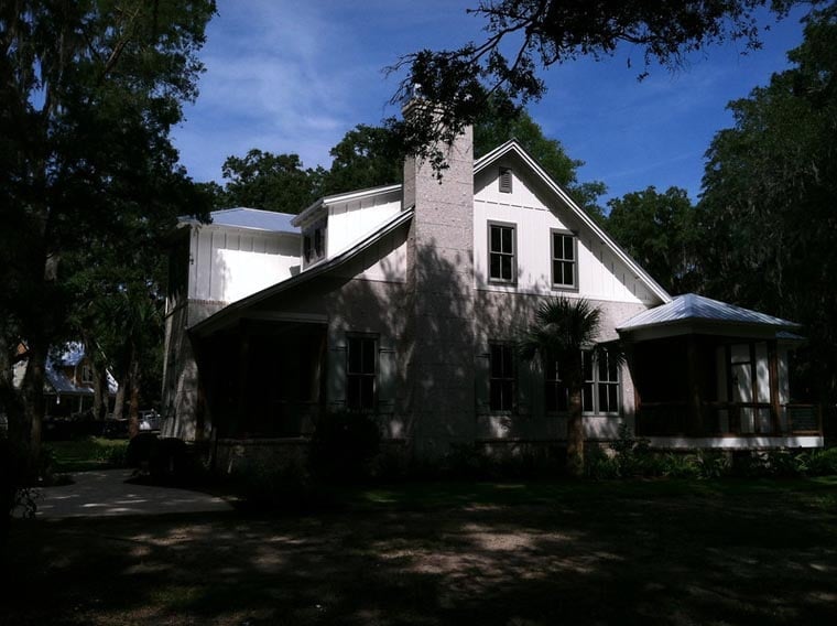 Historic, Southern Plan with 1960 Sq. Ft., 4 Bedrooms, 4 Bathrooms Picture 4