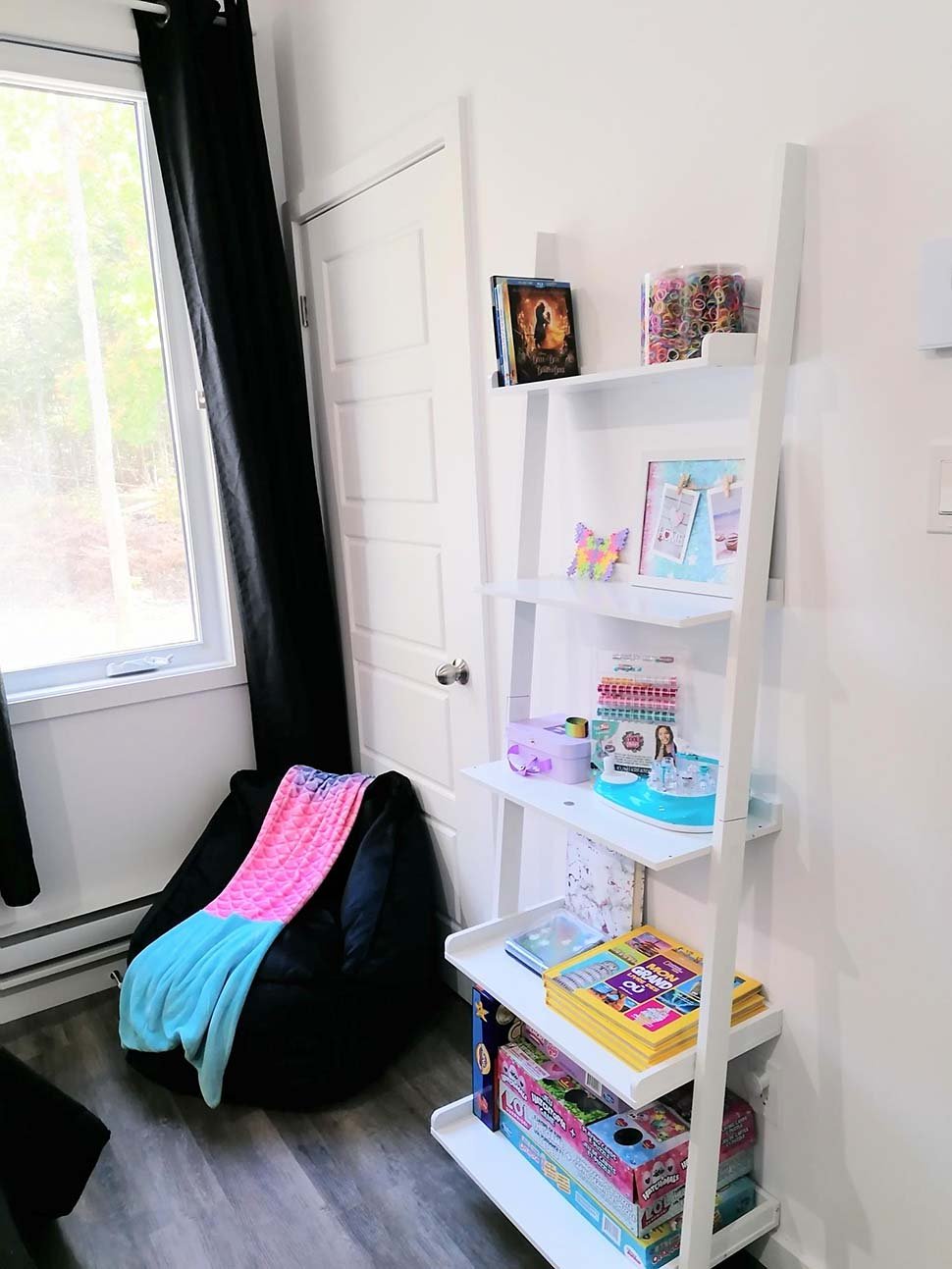 Gallery Picture 18