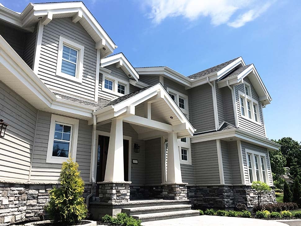 Bungalow, Craftsman, Prairie Style Plan with 3753 Sq. Ft., 4 Bedrooms, 3 Bathrooms, 3 Car Garage Picture 3