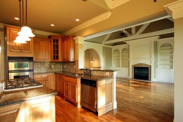 Craftsman Plan with 3231 Sq. Ft., 4 Bedrooms, 3 Bathrooms, 2 Car Garage Picture 4
