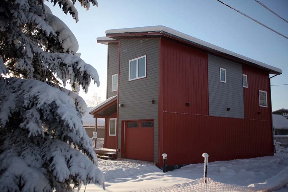 Contemporary, Modern Plan with 1406 Sq. Ft., 3 Bedrooms, 3 Bathrooms, 1 Car Garage Picture 3