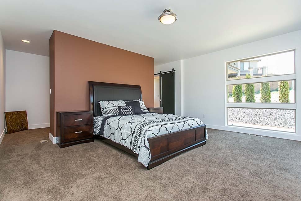 Gallery Picture 11