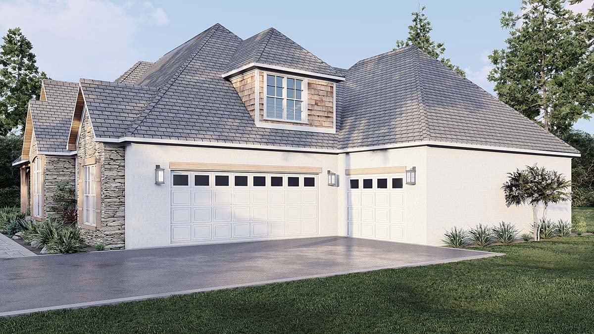 Bungalow, Craftsman, European, Traditional Plan with 2199 Sq. Ft., 3 Bedrooms, 3 Bathrooms, 3 Car Garage Picture 2