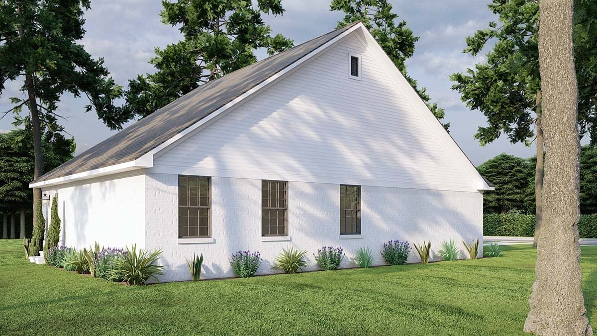 Country, Southern, Traditional Plan with 1250 Sq. Ft., 3 Bedrooms, 2 Bathrooms Picture 3