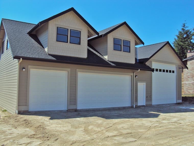 Traditional Plan with 896 Sq. Ft., 2 Bedrooms, 2 Bathrooms, 3 Car Garage Elevation