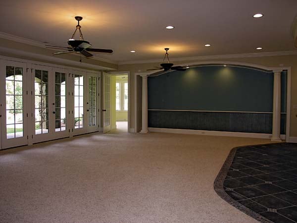 Gallery Picture 5