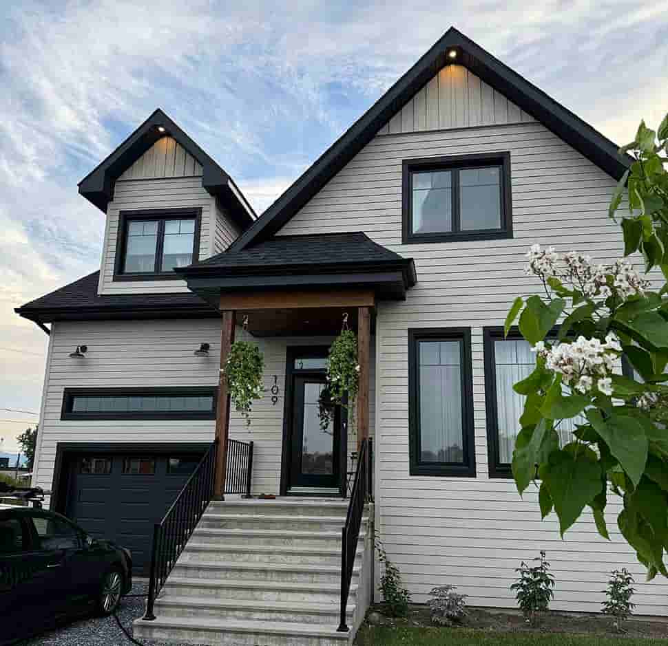 Plan 76577 | Traditional Style with 3 Bed, 3 Bath, 1 Car Garage