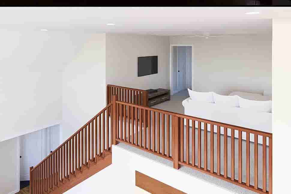 Gallery Picture 15