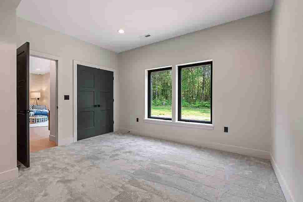 Gallery Picture 15