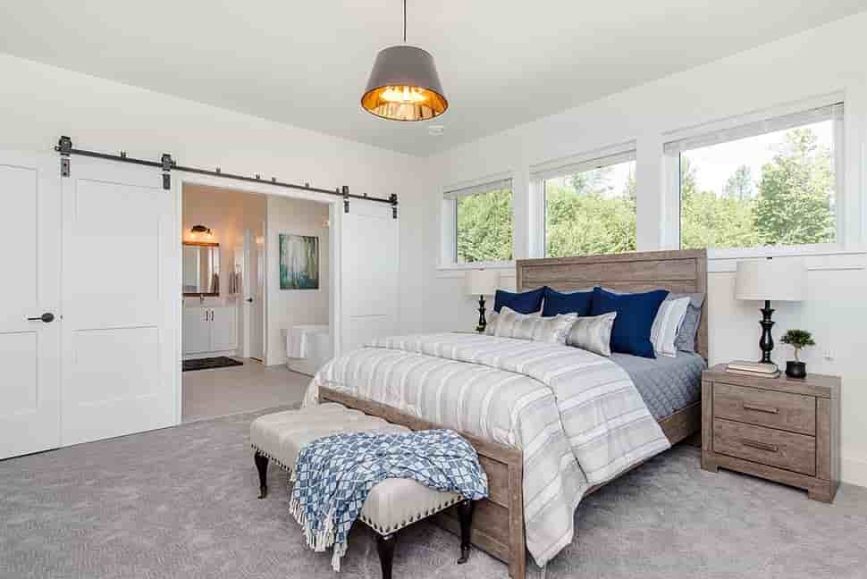 Gallery Picture 10