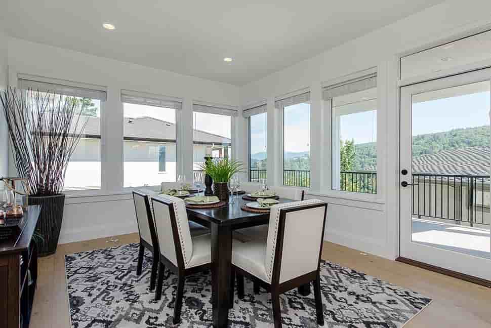 Gallery Picture 8