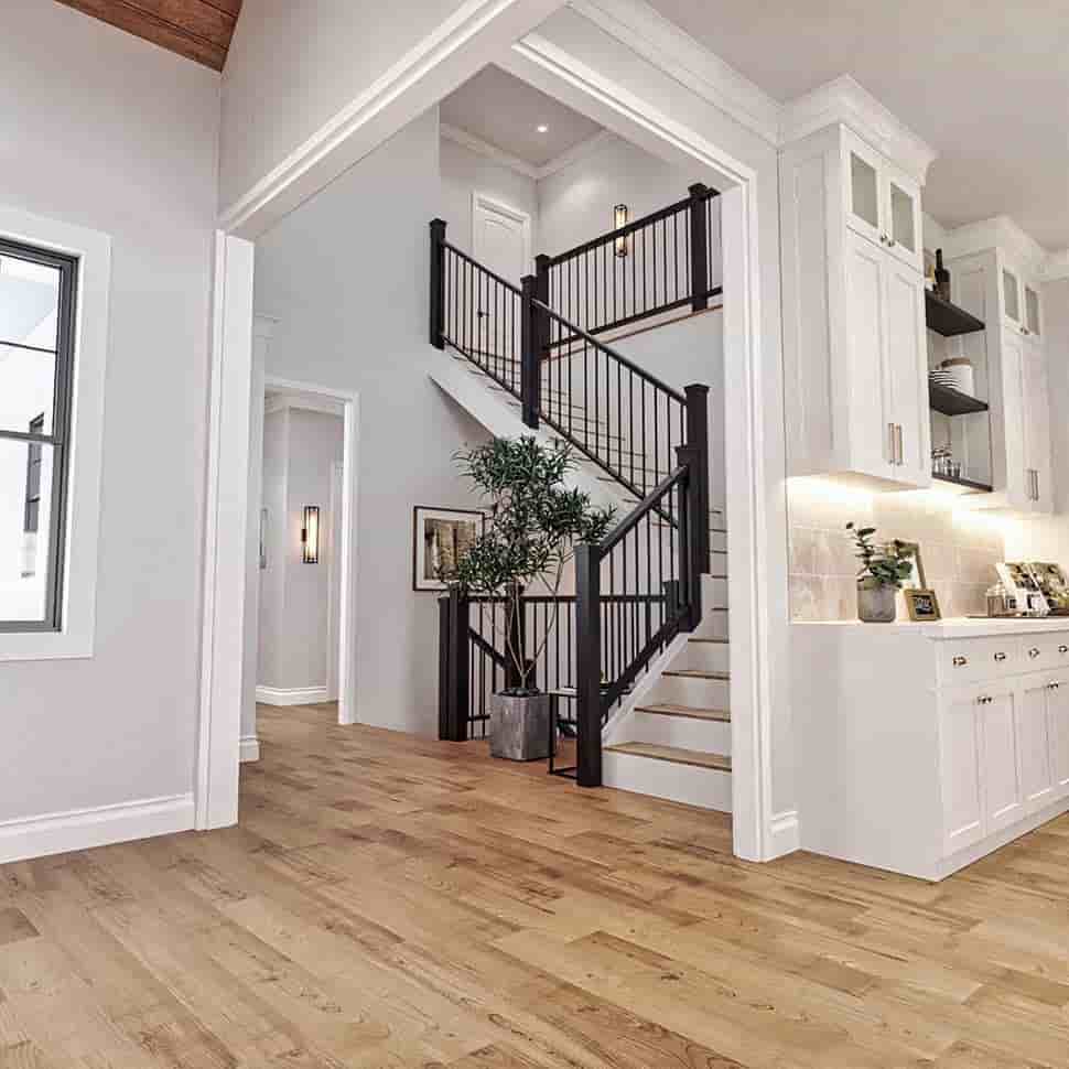 Gallery Picture 16