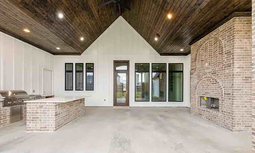 Gallery Picture 8