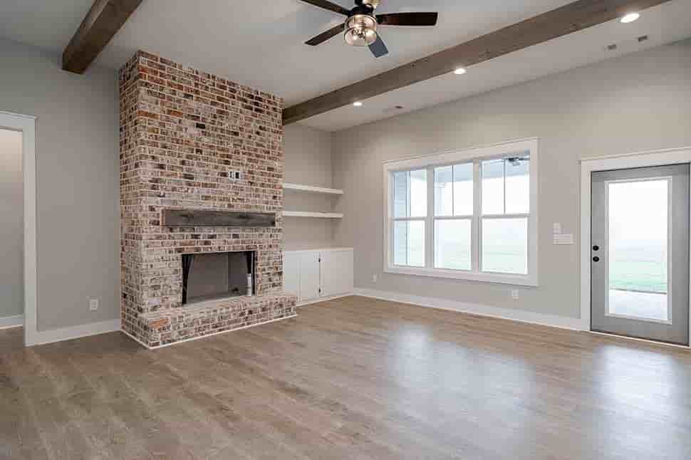 Gallery Picture 3