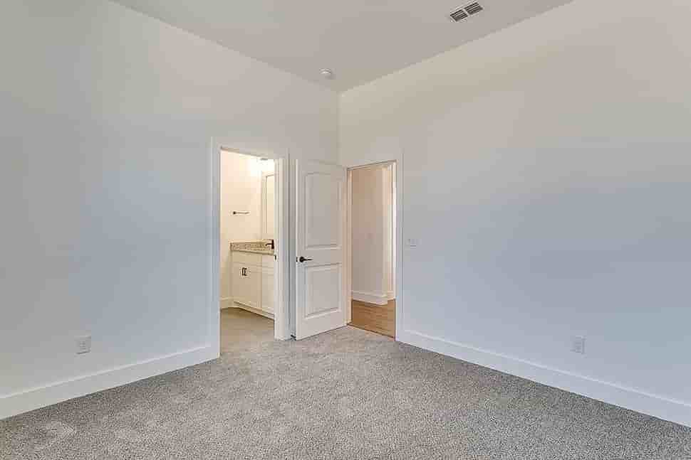 Gallery Picture 21