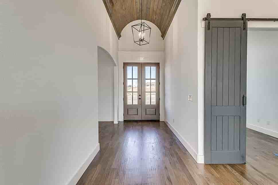 Gallery Picture 4