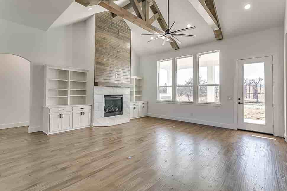 Gallery Picture 8