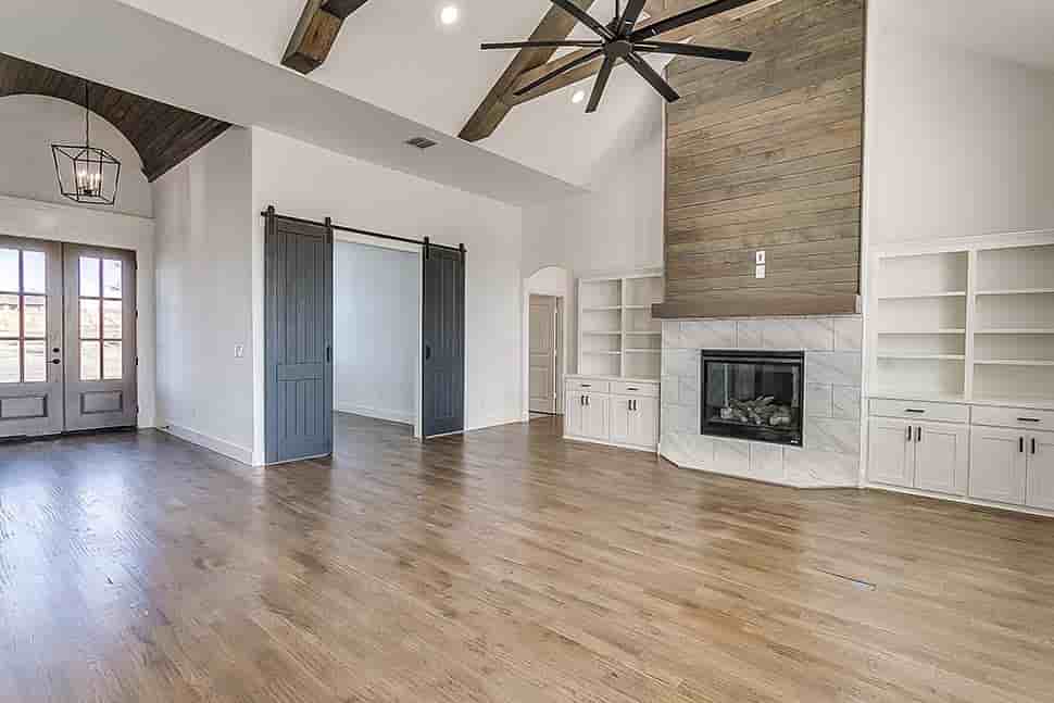 Gallery Picture 9