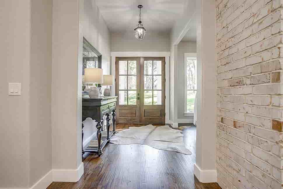 Gallery Picture 4