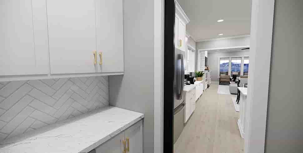 Gallery Picture 9