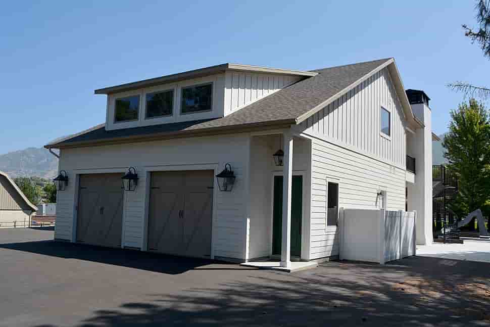 Garage-Living Plan 50585 Picture 20