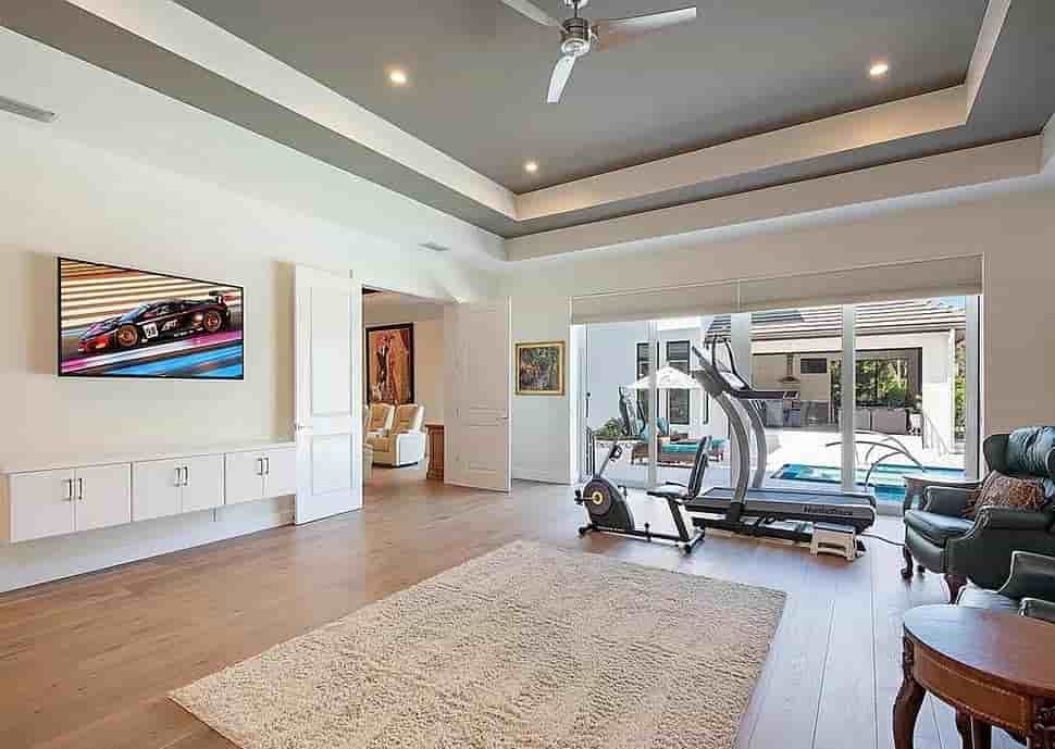 Gallery Picture 10