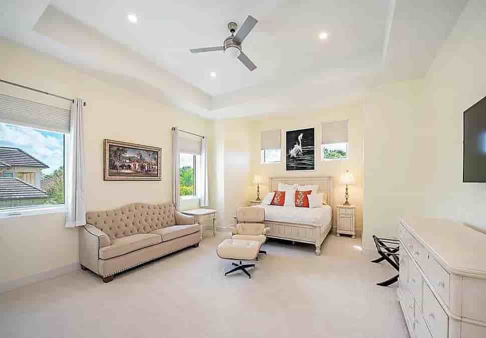 Gallery Picture 13