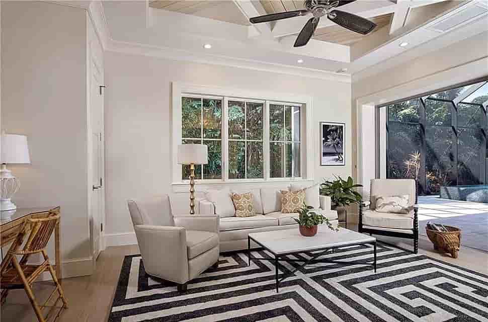 Gallery Picture 10