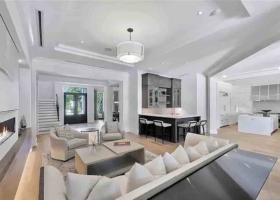 Gallery Picture 9