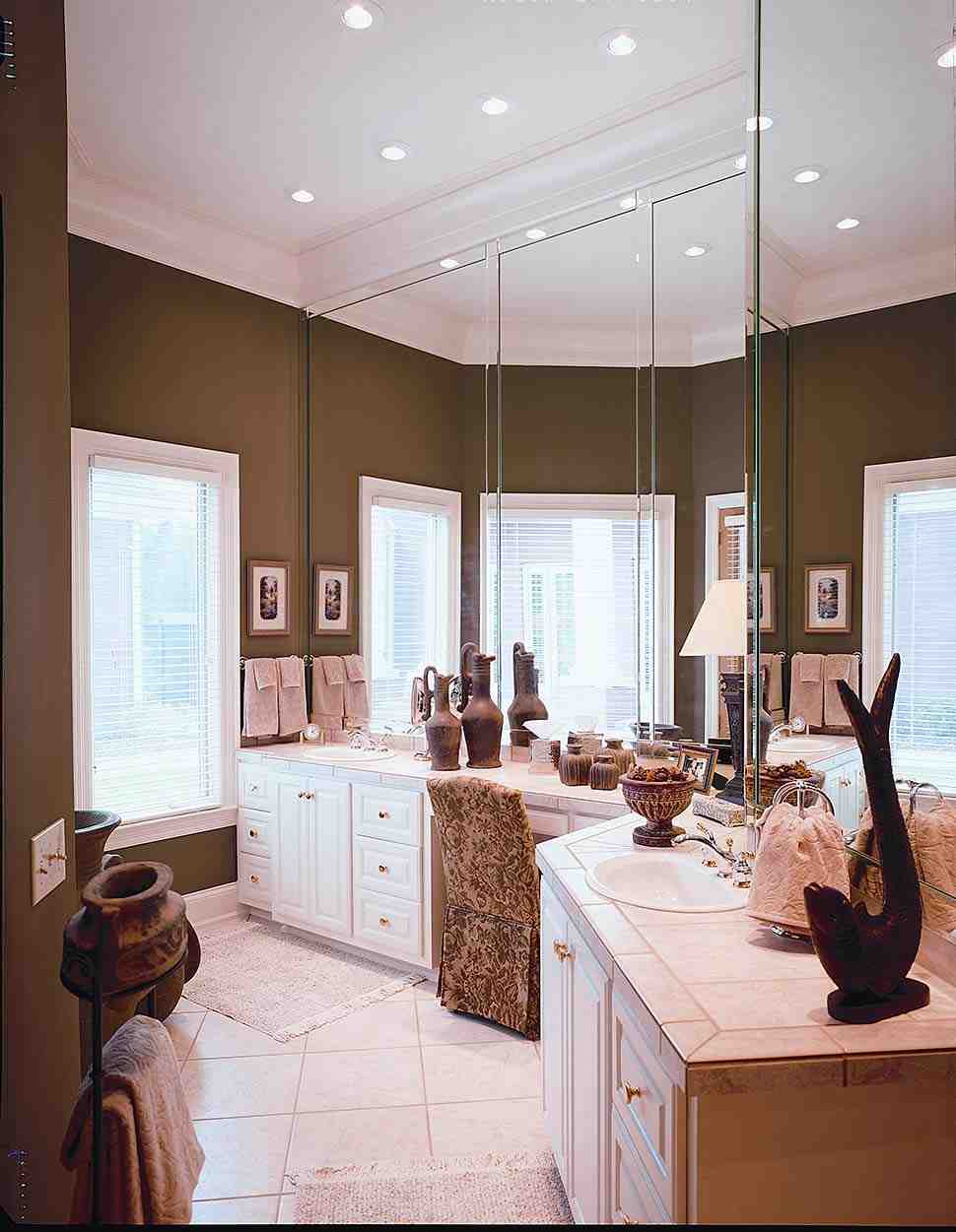 Gallery Picture 11