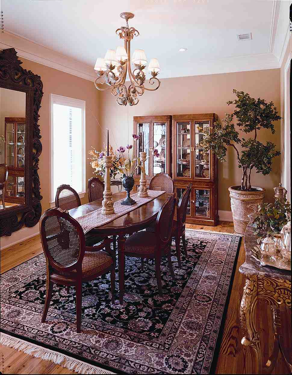 Gallery Picture 9