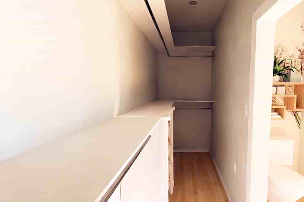 Gallery Picture 16