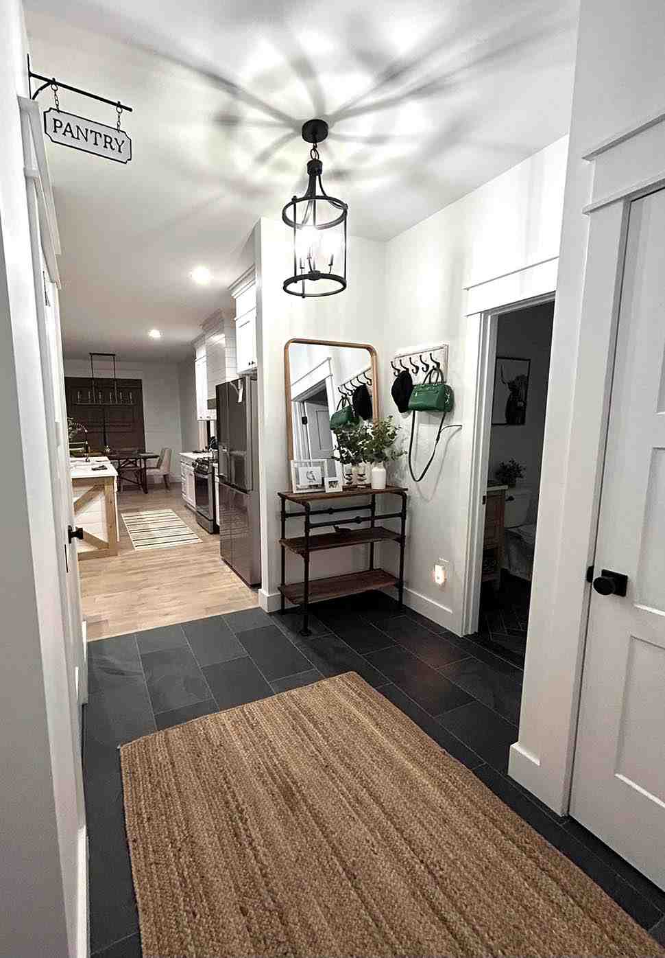 Gallery Picture 17