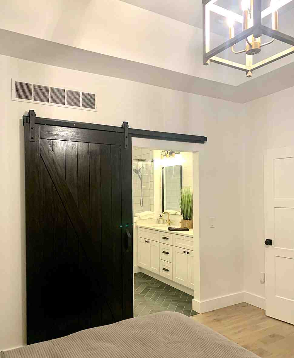 Gallery Picture 29