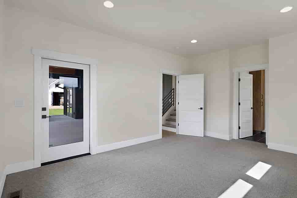 Gallery Picture 27
