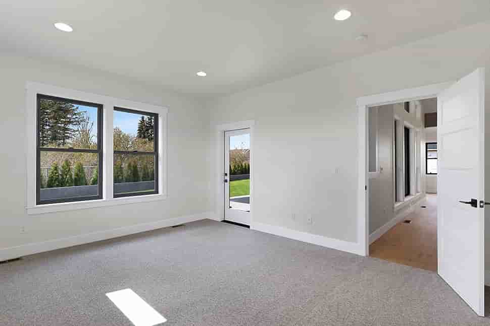 Gallery Picture 28