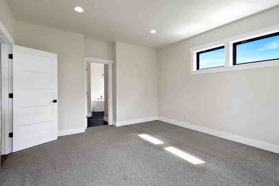 Gallery Picture 29
