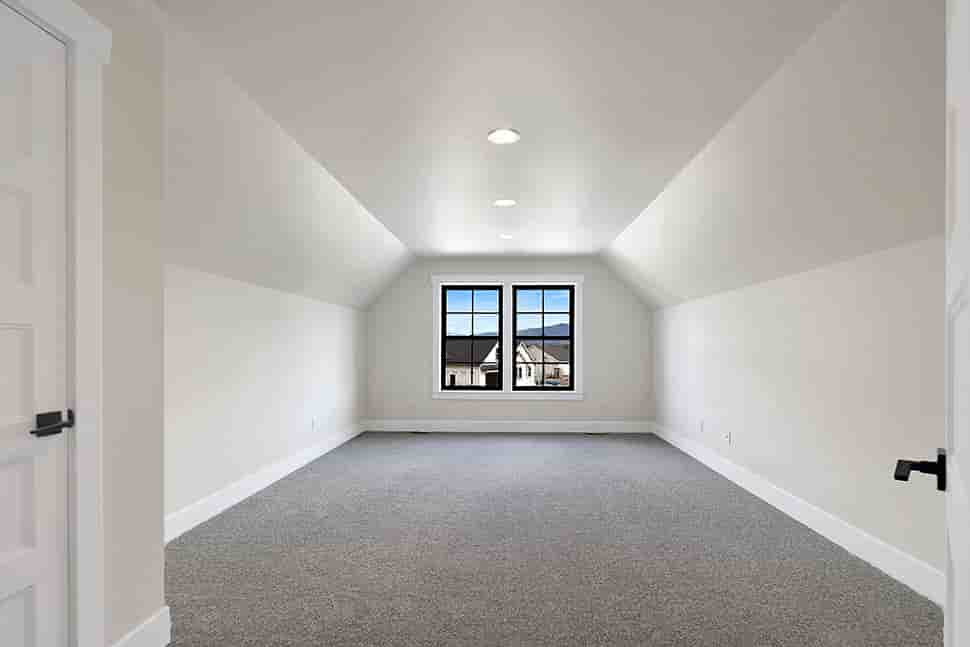 Gallery Picture 34