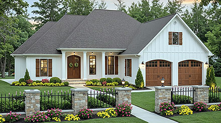 Country Ranch Traditional Elevation of Plan 102017